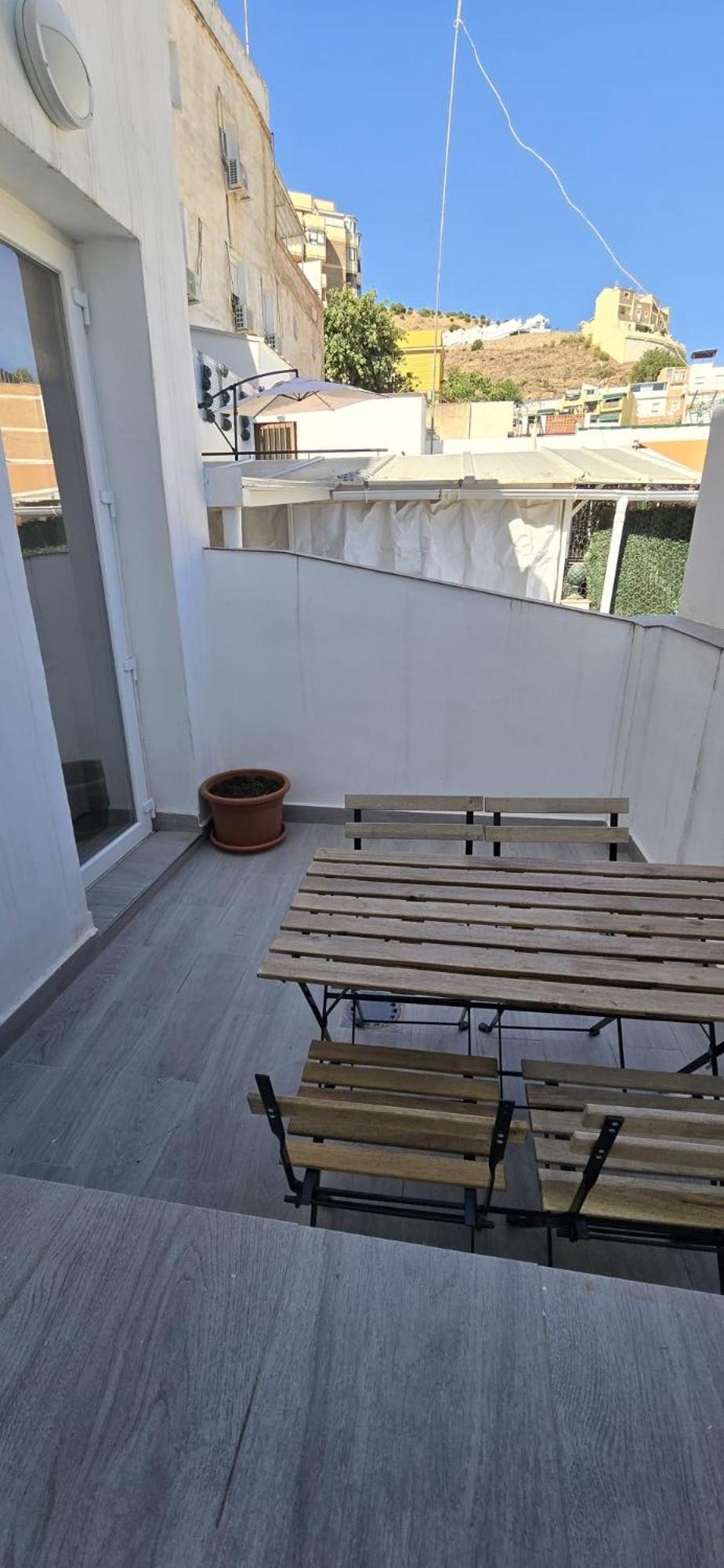Lejlighed 2 Con Terraza
